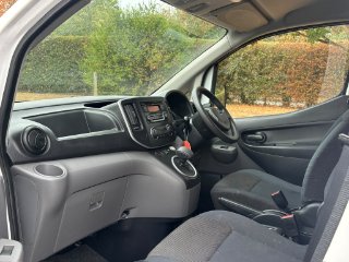 /photos/9691/0f123be2-d2a4-8d7c-e12e-c0ea959b0bed_i320x240.jpg
