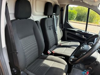 /photos/9691/8e663da9-965b-b9bd-ff3e-6896df261ff7_i320x240.jpg