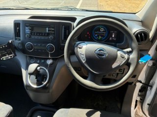 /photos/9691/c4d52e6e-7e7c-8780-13f5-02a2b07f8f20_i320x240.jpg