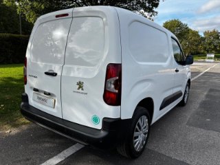 /photos/9691/d70d732b-7d4a-1dc3-d3e5-98c48020afc9_i320x240.jpg