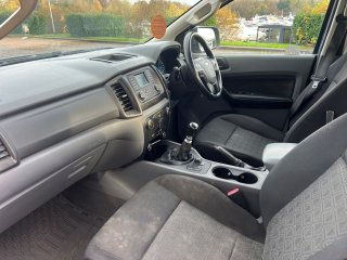 /photos/9691/e255c377-87bd-6ba3-400e-03f9b57a56eb_i320x240.jpg